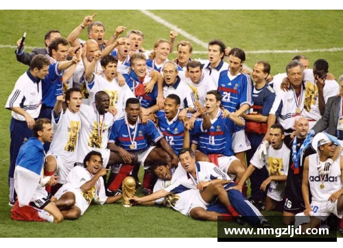 18年的法国队和22年的法国队哪个队厉害？(法国队平均年龄多大？)